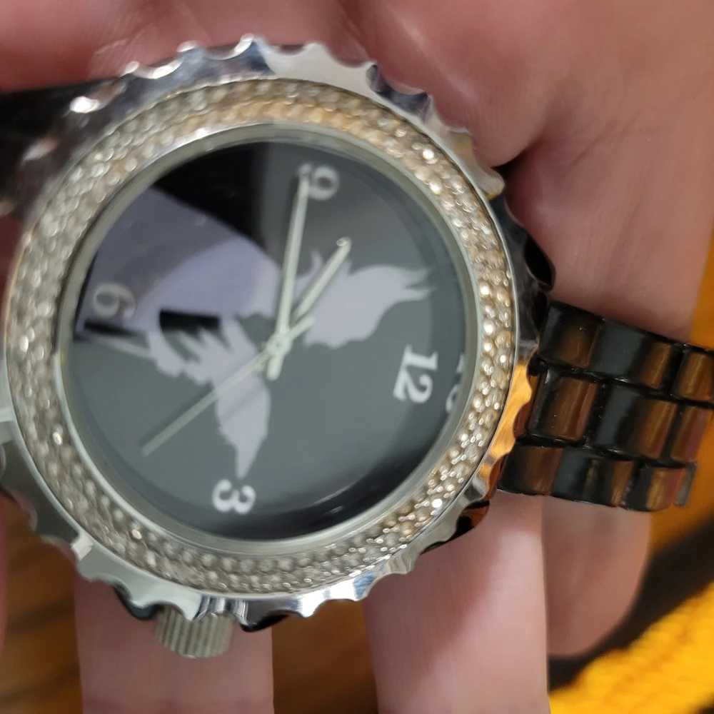 Elegant Black Disney Maleficent Watch with Silver Accents - Picture 3 of 3